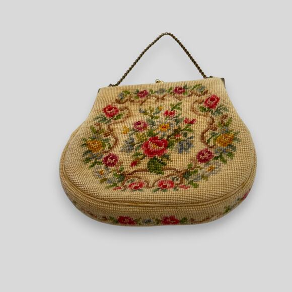 Vintage 1950s Floral Needlepoint Handbag with Chain Handle - Picture 3 of 5